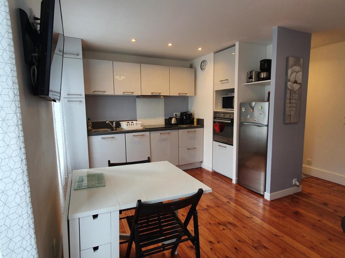 Appartement T2 4 Personnes Wifi Et Climatisation Bagnères-de-Luchon エクステリア 写真