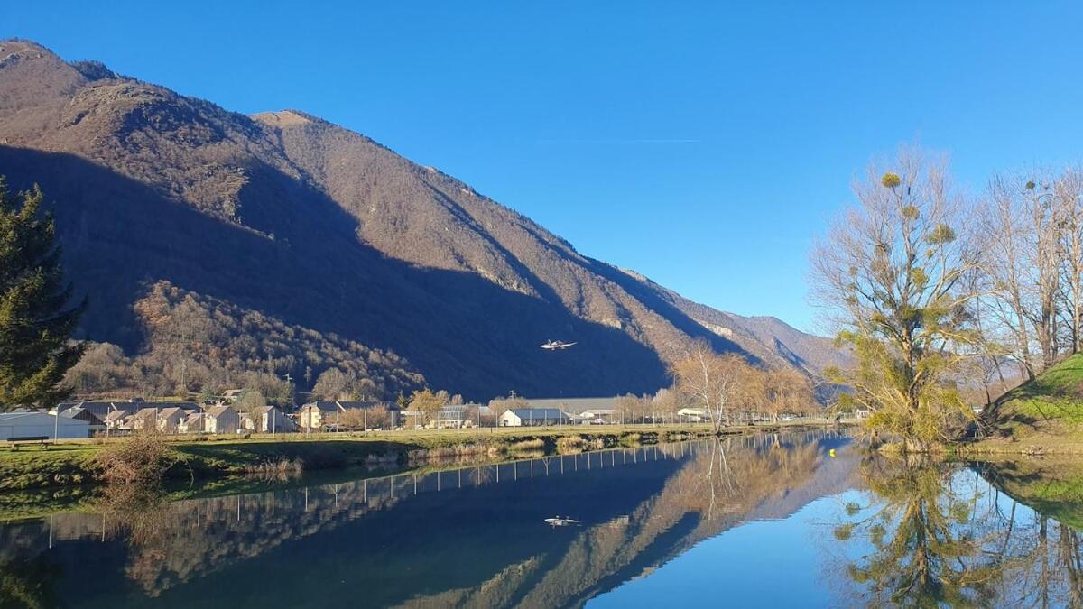 Appartement T2 4 Personnes Wifi Et Climatisation Bagnères-de-Luchon エクステリア 写真