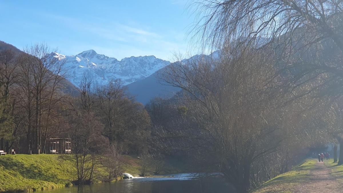 Appartement T2 4 Personnes Wifi Et Climatisation Bagnères-de-Luchon エクステリア 写真