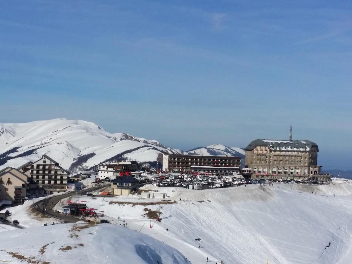 Appartement T2 4 Personnes Wifi Et Climatisation Bagnères-de-Luchon エクステリア 写真